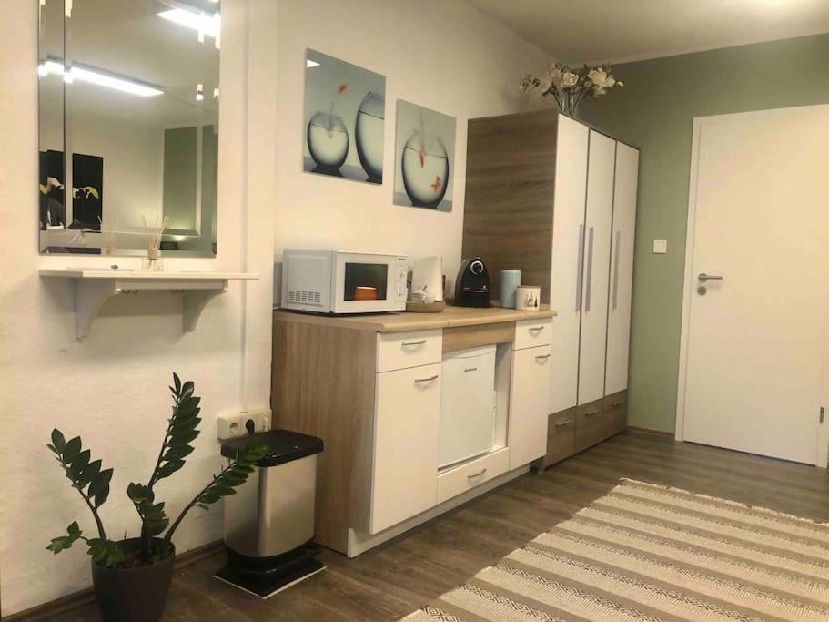 Apartamento Studio Emdecker Am Delft Emden Exterior foto